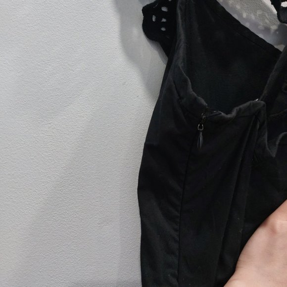 Aritzia Wilfred Black Ruffle Neck Eyelet Little Black Dress XS - Picture 4 of 8